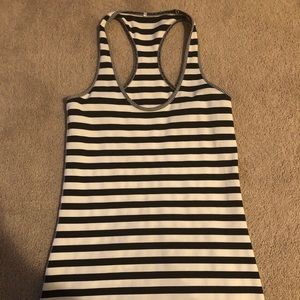Lululemon tank size 2.
